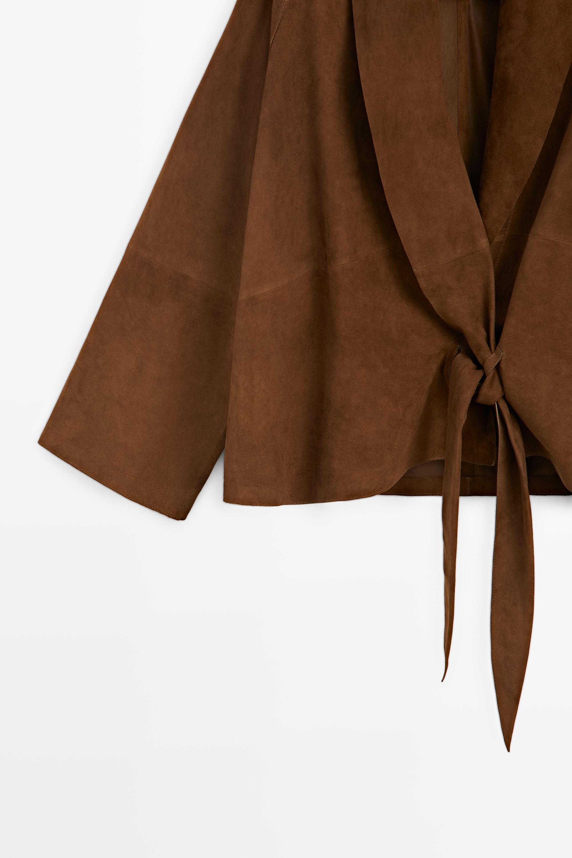 Kimono à nouer en cuir et daim